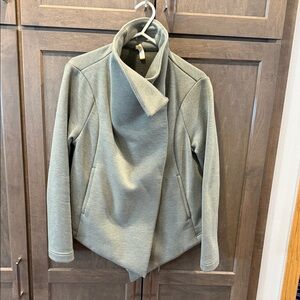 Lucy Sage Green Studio Jacket Size Small